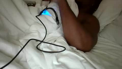 cruelworldxxx online show from December 14, 11:31 pm