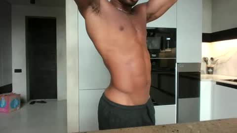 cruelworldxxx online show from February 20, 11:49 pm