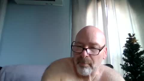fun guy online show from April 15, 11:28 am