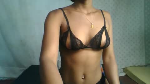 Snapshot of crush069 chatting on November 11, 12:16 pm crush069 online show from November 11, 12:16 pm