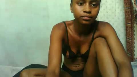 Snapshot of crush069 chatting on November 19, 6:13 am crush069 online show from November 19, 6:13 am