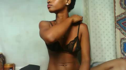 Snapshot of crush069 chatting on November 20, 9:31 am crush069 online show from November 20, 9:31 am