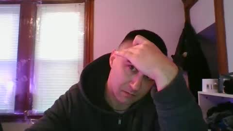 Crush380 online show from December 6, 8:18 pm