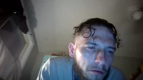 Snapshot of cruz815 chatting on April 24, 5:32 am cruz815 online show from April 24, 5:32 am