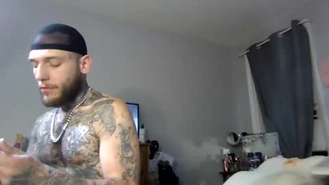 Snapshot of cruz815 chatting on May 8, 5:13 am cruz815 online show from May 8, 5:13 am