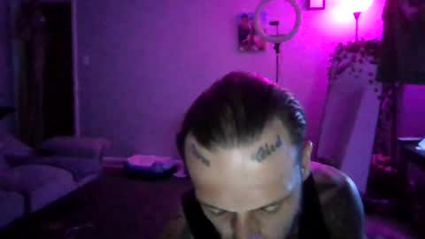 Snapshot of cruz815 chatting on July 15, 3:01 am cruz815 online show from July 15, 3:01 am