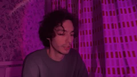 Snapshot of crybae0 chatting on February 28, 10:33 pm crybae0 online show from February 28, 10:33 pm