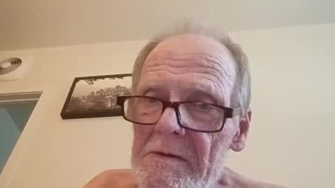 Snapshot of cryptologist630129 chatting on May 25, 8:26 pm cryptologist630129 online show from May 25, 8:26 pm