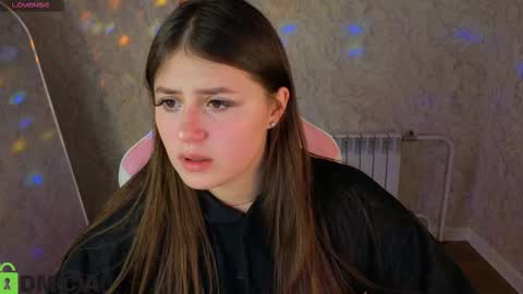 Crystal  Lacee online show from March 19, 1:20 am