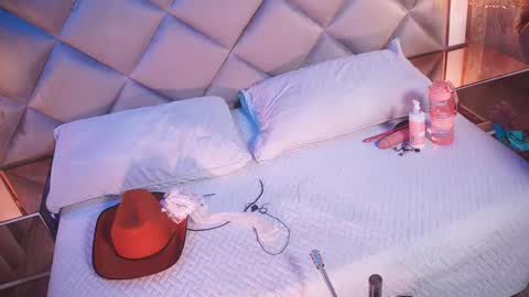 crystal_gilton online show from March 29, 7:03 pm