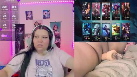 crystal online show from February 12, 1:55 am