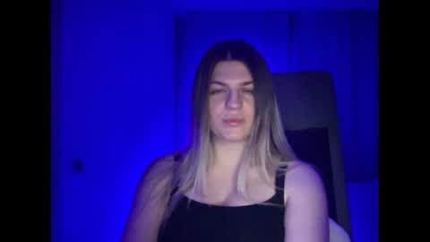 crystalblush01 online show from March 28, 7:35 pm