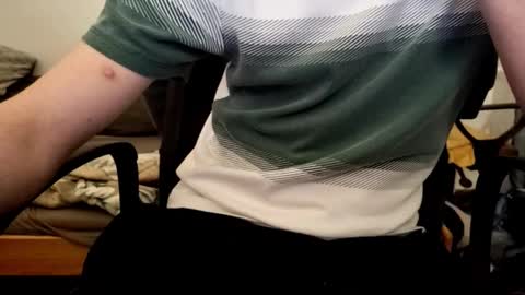 Snapshot of crystalbvy1 chatting on February 1, 9:13 pm crystalbvy1 online show from February 1, 9:13 pm