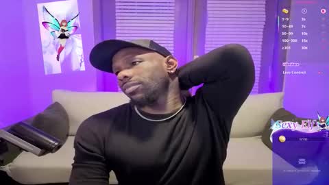 Snapshot of crystalclearstud chatting on January 18, 1:53 am crystalclearstud online show from January 18, 1:53 am