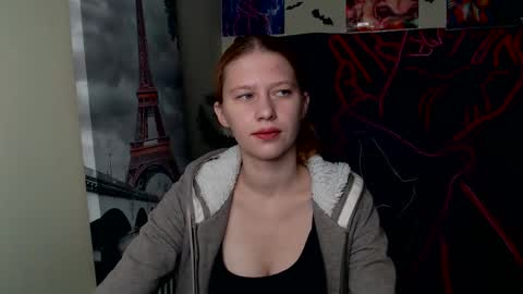 Snapshot of crystalgirl__ chatting on October 14, 6:25 am Stella online show from October 14, 6:25 am