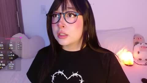 Olivia  online show from December 14, 11:42 pm