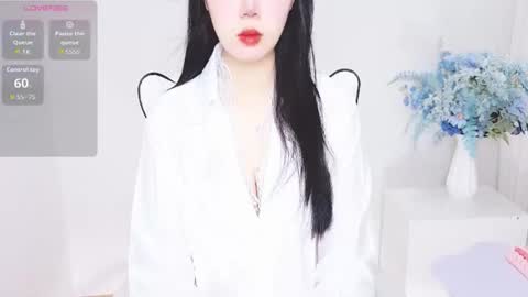 lea online show from March 31, 1:40 am