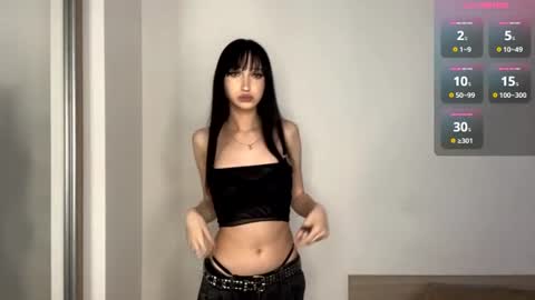 Snapshot of crystalllmolly chatting on June 28, 5:30 pm crystalllmolly online show from June 28, 5:30 pm