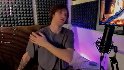 Crys online show from December 9, 9:05 pm