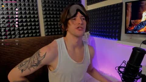 Crys online show from December 10, 9:22 pm