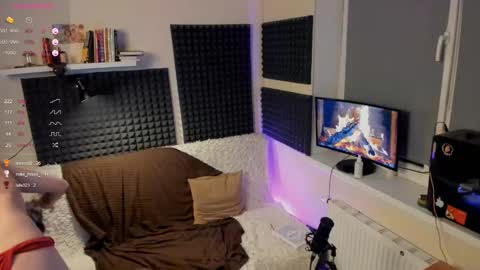 Crys online show from December 12, 12:27 am