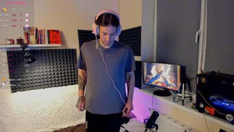 Crys online show from December 15, 1:13 am