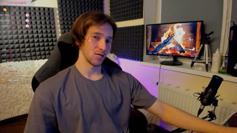 Crys online show from December 16, 9:41 pm