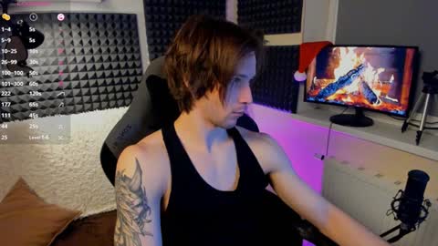 Crys online show from December 22, 7:31 pm