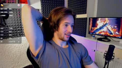 Crys online show from January 1, 8:47 pm