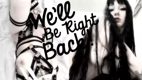 Snapshot of crystalsomnia chatting on February 7, 11:25 am Sasha Make me moan with patterns good music here online show from February 7, 11:25 am