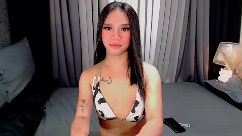 bea takashi  online show from October 6, 8:45 am