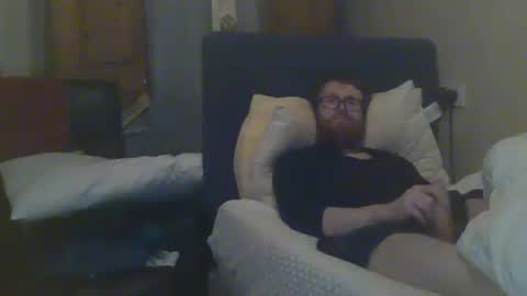 chris online show from January 4, 1:31 am