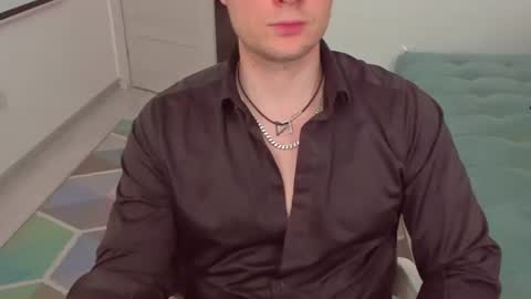 Snapshot of csavie chatting on June 28, 11:49 am buddy online show from June 28, 11:49 am