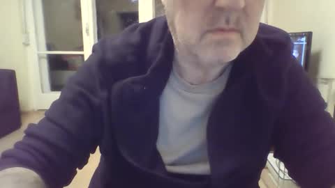 csikar1 online show from November 11, 3:34 pm