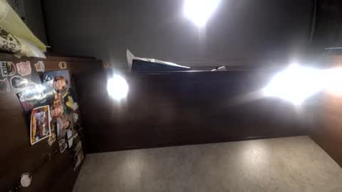 Snapshot of csmiffins chatting on December 19, 6:20 am csmiffins online show from December 19, 6:20 am