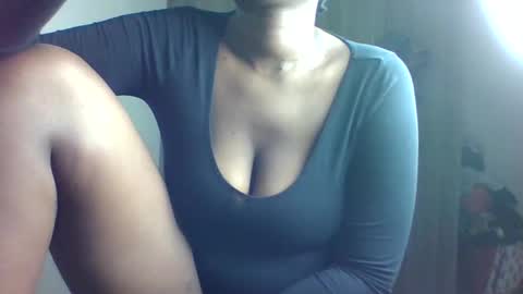 Snapshot of ctrl_cheeks chatting on February 2, 10:30 pm ctrl_cheeks online show from February 2, 10:30 pm