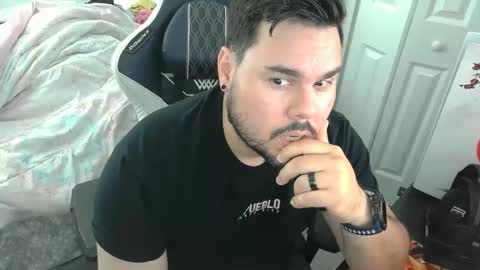 Snapshot of ctron787 chatting on February 23, 6:16 pm ctron787 online show from February 23, 6:16 pm