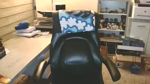 Yup... kinda old but Stop in and say hello online show from April 11, 6:18 am