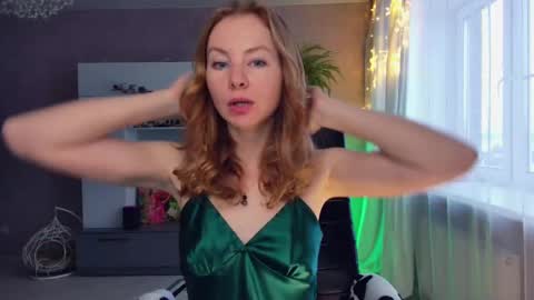 Alexia online show from December 15, 7:13 am