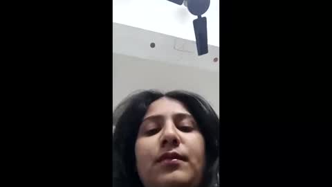 cuddlemuffins online show from December 14, 11:48 am