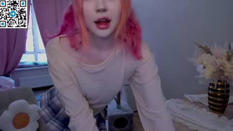 Snapshot of cuddlymisa chatting on June 23, 1:36 am Misa. online show from June 23, 1:36 am