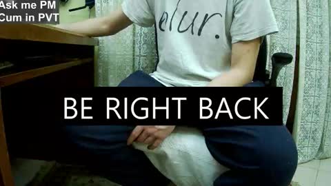 Snapshot of culonudo23 chatting on March 1, 10:12 pm Leo online show from March 1, 10:12 pm