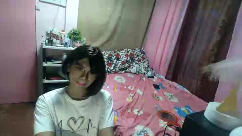 Snapshot of cum_boy69xx chatting on September 11, 11:10 am james online show from September 11, 11:10 am
