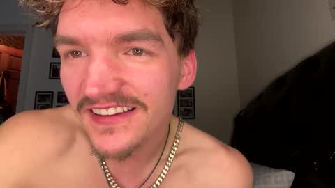 Snapshot of cum_dump_viktor chatting on January 17, 3:53 pm cum_dump_viktor online show from January 17, 3:53 pm