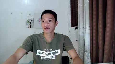 Snapshot of cum_havefun chatting on July 8, 4:28 am James online show from July 8, 4:28 am