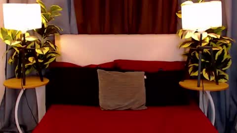 Snapshot of cum_ofdesire chatting on June 22, 3:36 am cum_ofdesire online show from June 22, 3:36 am