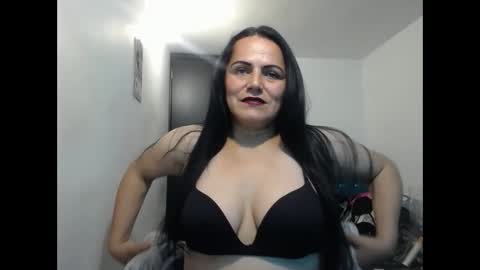 cumEva69 online show from January 1, 6:38 pm