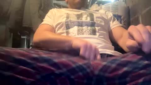 Snapshot of cumfacialxxx chatting on December 14, 2:42 pm cumfacialxxx online show from December 14, 2:42 pm