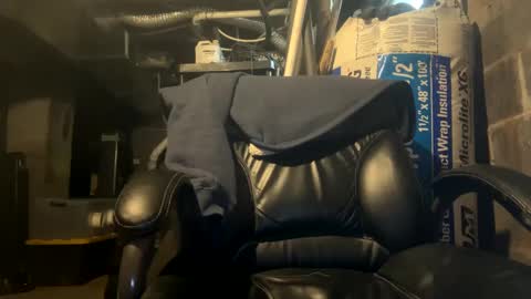 Snapshot of cumfacialxxx chatting on December 15, 2:05 pm cumfacialxxx online show from December 15, 2:05 pm