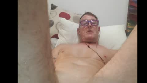 Snapshot of cumliveinoz chatting on December 4, 3:10 pm cumliveinoz online show from December 4, 3:10 pm